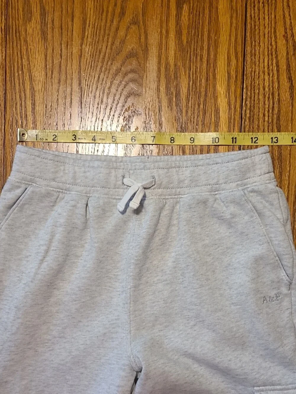 Abercrombie Kids Light Gray Sweat Cargo Joggers - Size 11/12